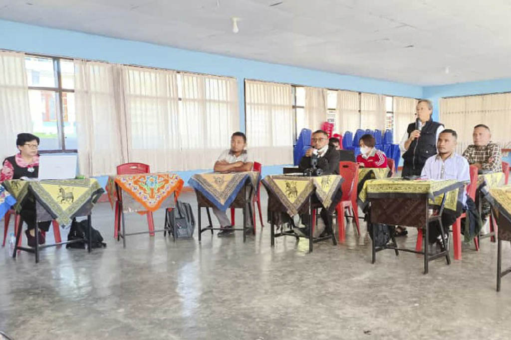 YPAK Berkembang Bersama SMK St. Aloisius Ruteng