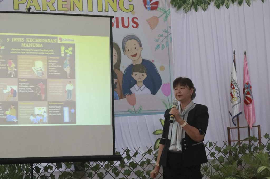 Seminar Parenting Pola Asuh Orang Tua SD St. Aloysius